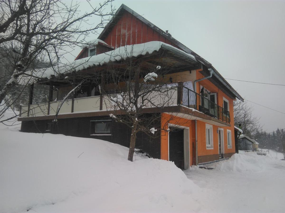 Apartman Stimac Църни Луг Екстериор снимка